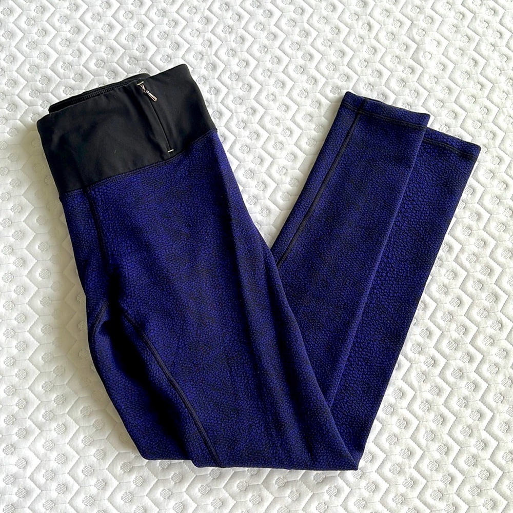 CALIA by Carrie Underwood indigo workout leggings S